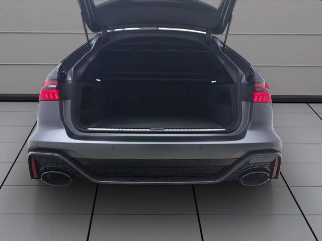 Audi RS6 Avant Performance Quattro