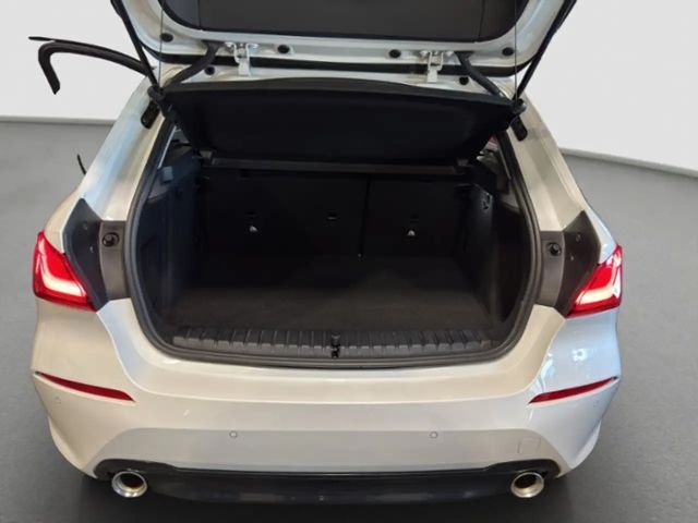 BMW 120 120d Sedan Sport Line