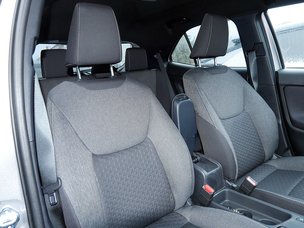 Toyota Yaris Cross 4x2 5-deurs Plus