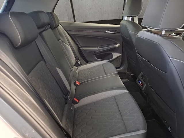 Volkswagen Golf DSG Life