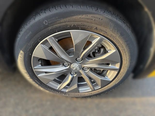 Peugeot E-208 Allure Pack