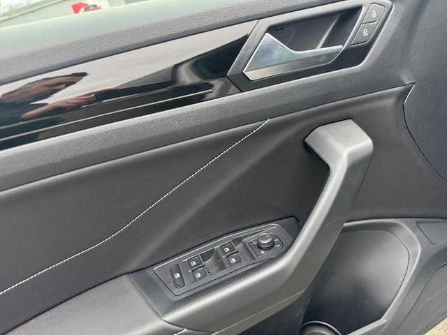 Volkswagen T-Roc 2.0 TDI DSG R-Line