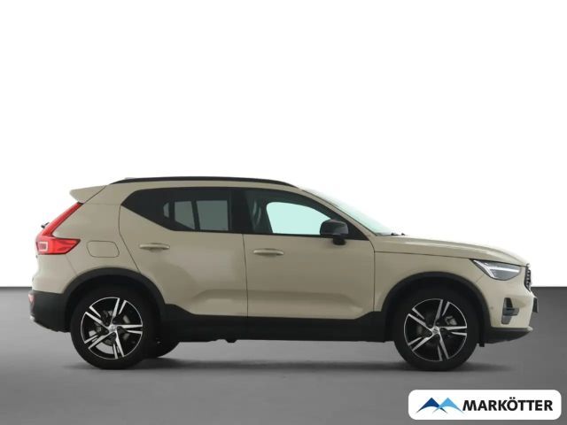 Volvo XC40 Dark Plus