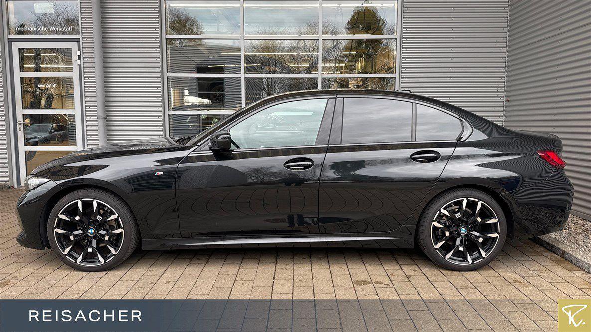 BMW 320 320i Sedan xDrive