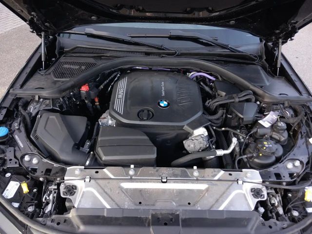 BMW 320 320d M-Sport Touring