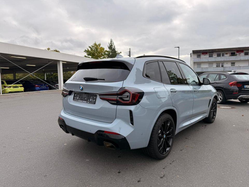 BMW X3 xDrive30i
