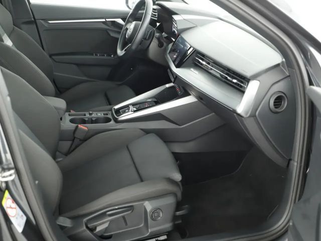 Audi A3 30 TFSI Sedan