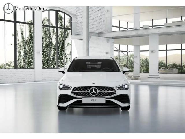 Mercedes-Benz CLA 200 AMG Line