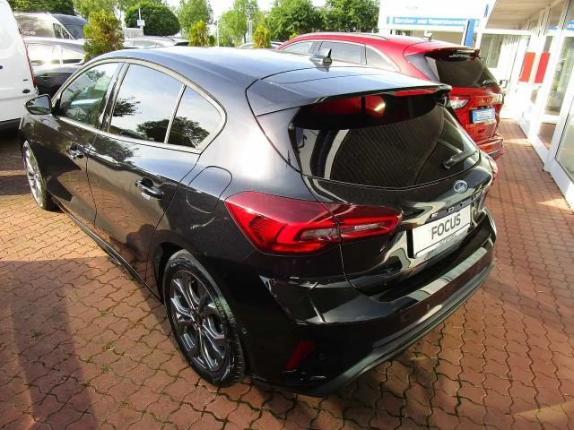 Ford Focus EcoBoost ST Line
