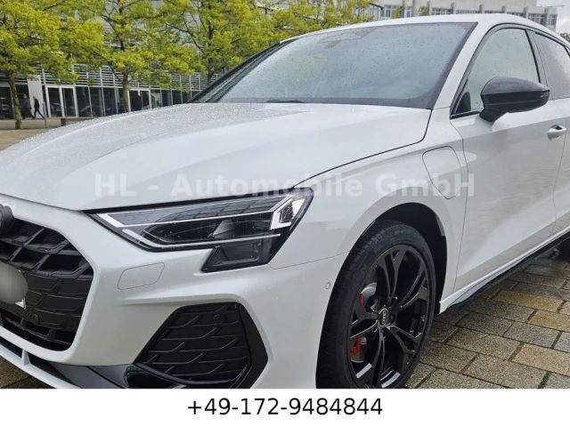 Audi A3 Hybride S-Line Sedan Sportback