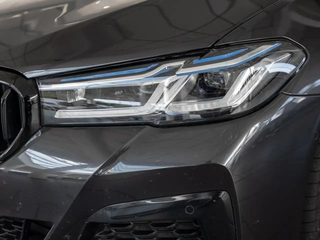 BMW 520 520d M-Sport Touring