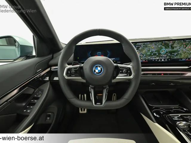 BMW i5 Sedan eDrive40