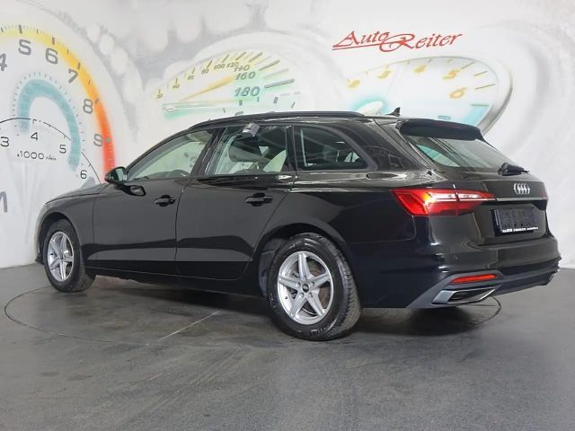 Audi A4 35 TDI Avant S-Tronic