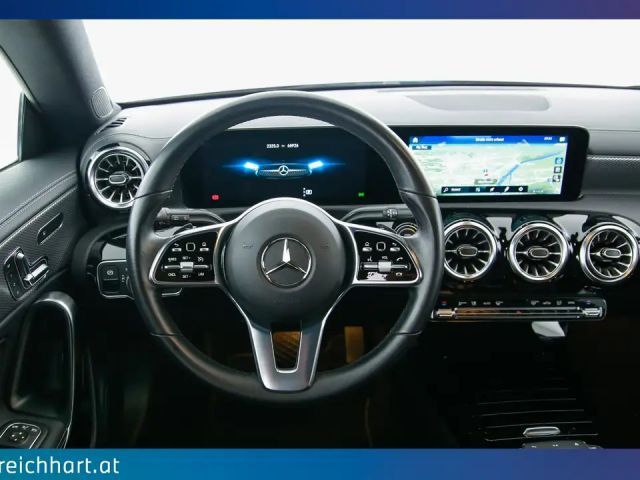 Mercedes-Benz CLA 200 CLA 200 d Shooting Brake