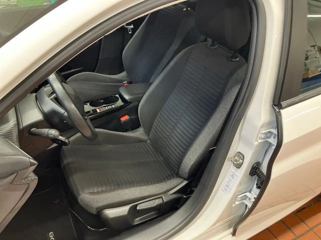 Peugeot E-208 Active Pack