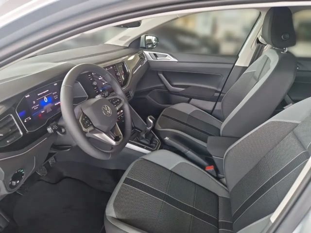 Volkswagen Polo 1.0 TSI IQ.Drive Style