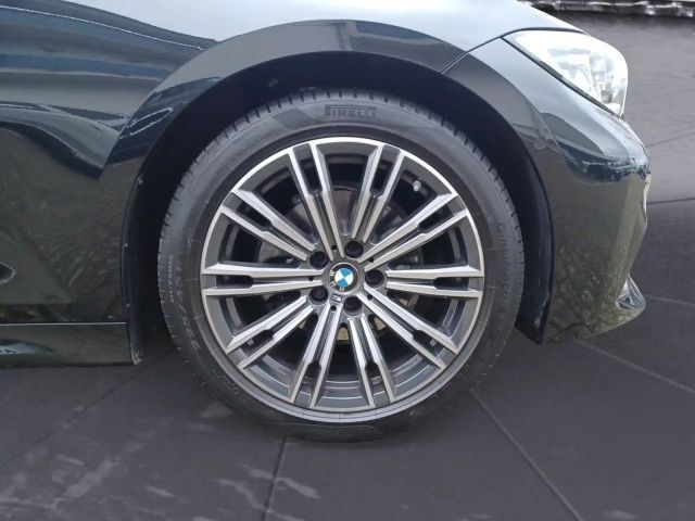 BMW 320 320i M-Sport Touring