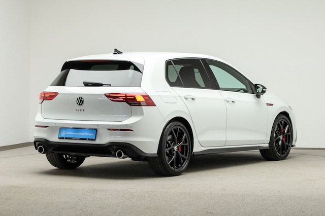 Volkswagen Golf 2.0 TSI DSG GTI Golf VIII Style