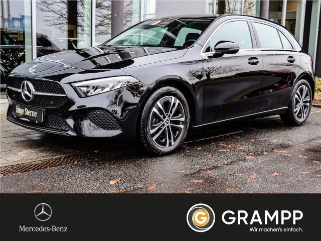 Mercedes-Benz A 180 Progressive