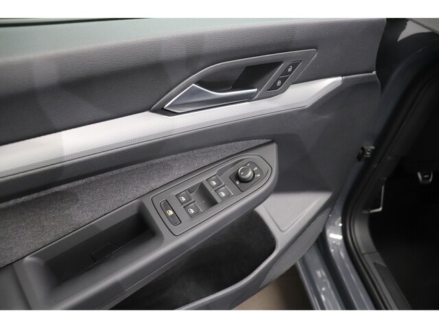 Volkswagen Golf 1.5 TSI Golf VIII Move