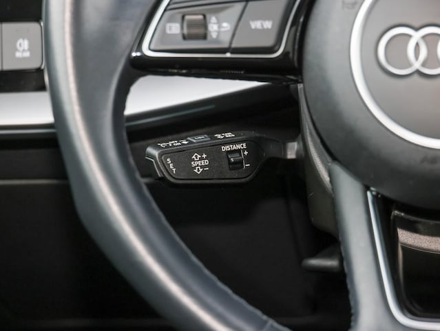 Audi A3 30 TFSI Sedan