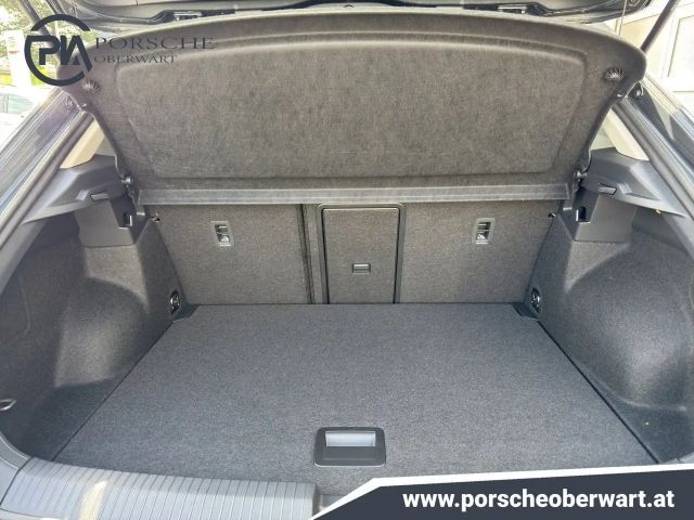 Volkswagen T-Roc Friends TSI