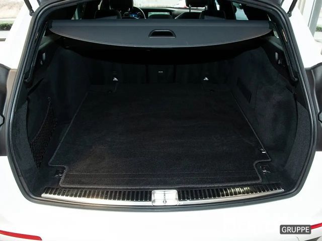 Mercedes-Benz E 220 AMG Line E 220 d Estate