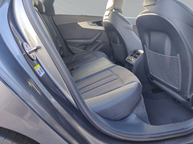 Audi A4 40 TDI Avant Quattro S-Line S-Tronic