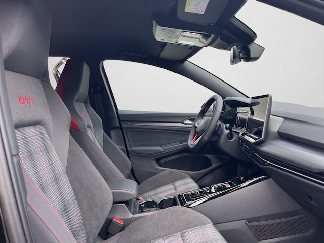 Volkswagen Golf DSG GTI