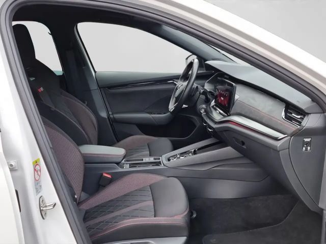 Skoda Octavia Combi RS iV