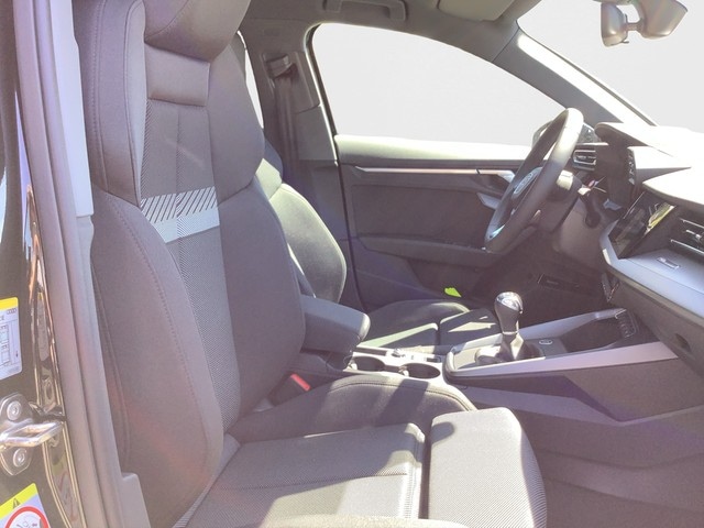 Audi A3 30 TFSI S-Line Sportback