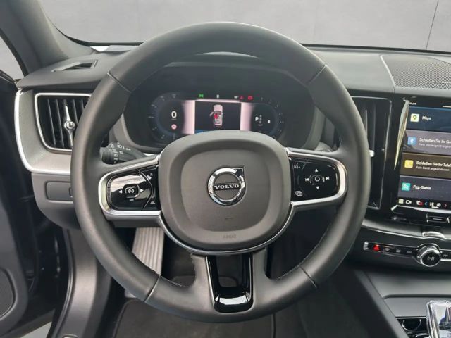 Volvo XC60 AWD Dark Plus