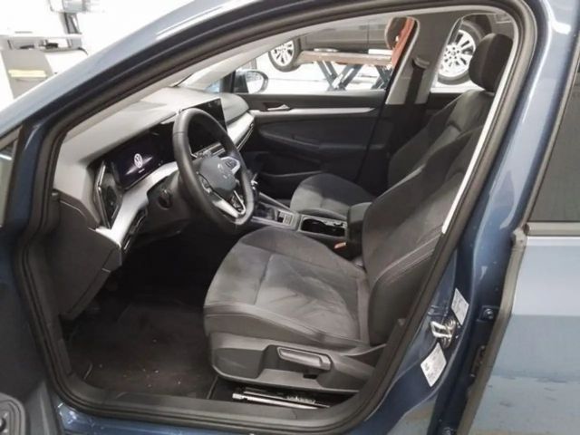 Volkswagen Golf 1.5 TSI Life Variant