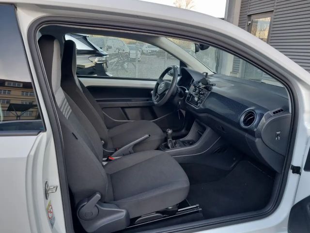 Volkswagen up! Move Move up!