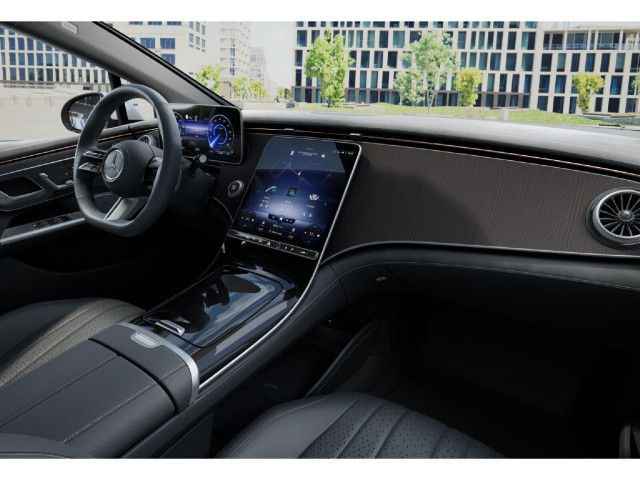 Mercedes-Benz EQE 350 Sedan