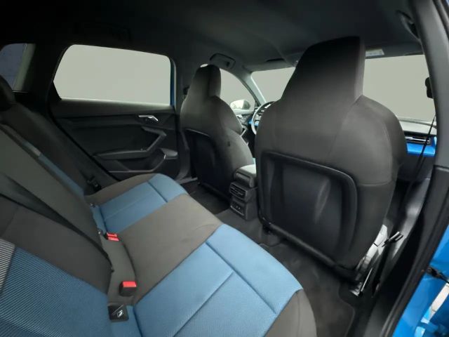 Audi A3 45 TFSI Hybride S-Line Sedan