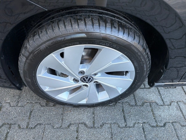 Volkswagen Golf 1.5 TSI Golf VIII IQ.Drive