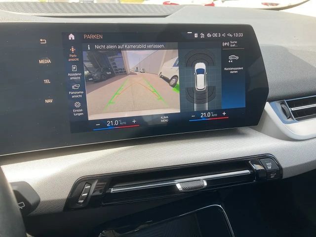 BMW 218 218d Active Tourer Sedan