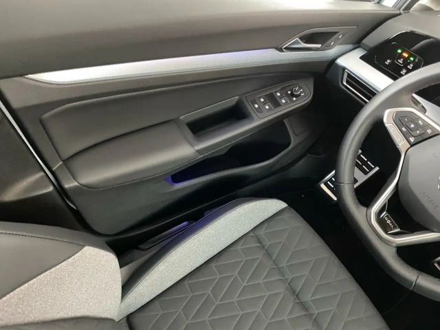 Volkswagen Golf 1.5 TSI