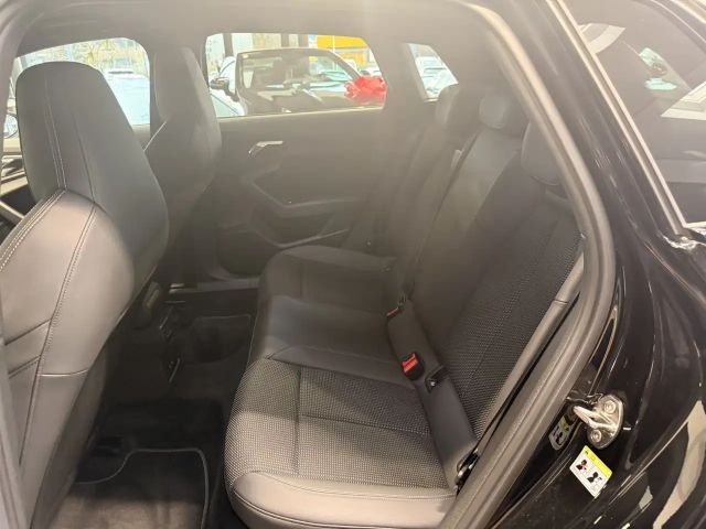 Audi A3 40 TFSI Hybride S-Line Sedan