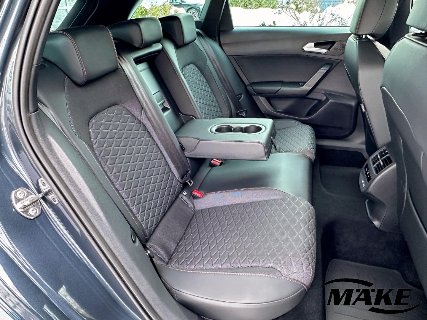 Seat Leon 2.0 TDI 4Drive DSG FR-lijn Sportstourer