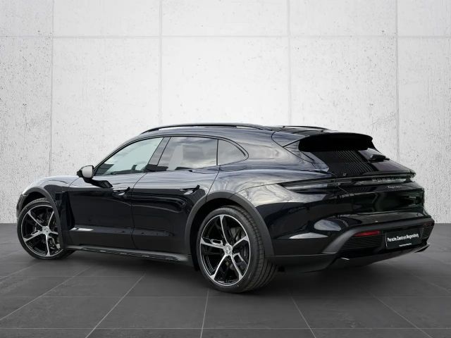 Porsche Taycan 4 Cross Turismo
