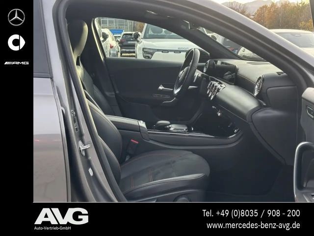 Mercedes-Benz A 250 AMG Line