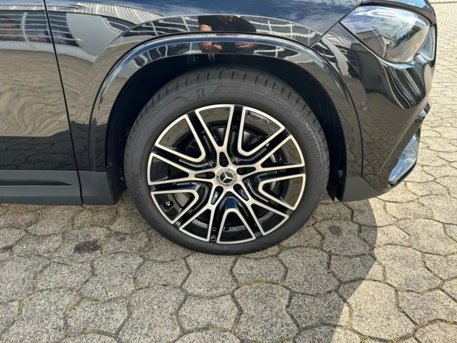 Mercedes-Benz GLA 200 AMG Line GLA 200 d