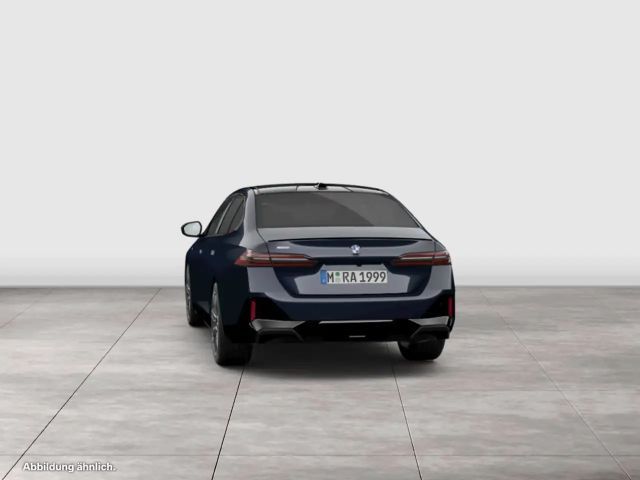 BMW 540 540d M-Sport Sedan xDrive