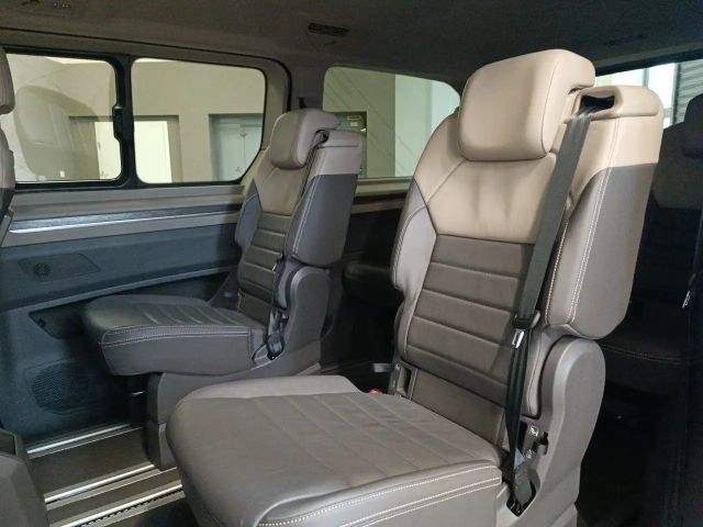 Volkswagen Multivan DSG Lang Style T7