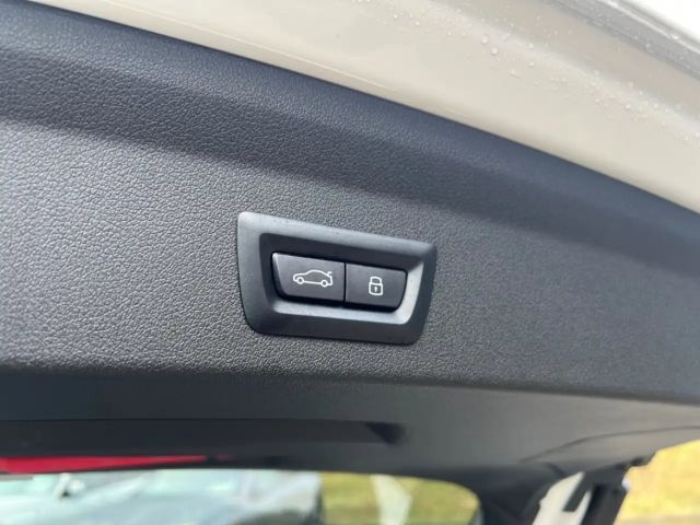 BMW 120 120d M-Sport Sedan