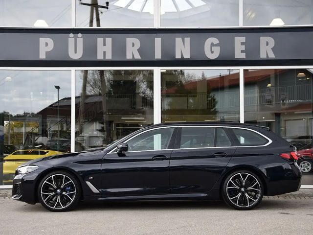 BMW 530 530d M-Sport Touring xDrive