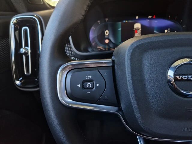 Volvo XC40 Dark Ultra