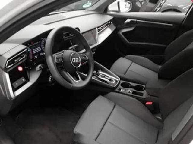 Audi A3 30 TFSI S-Tronic Sportback